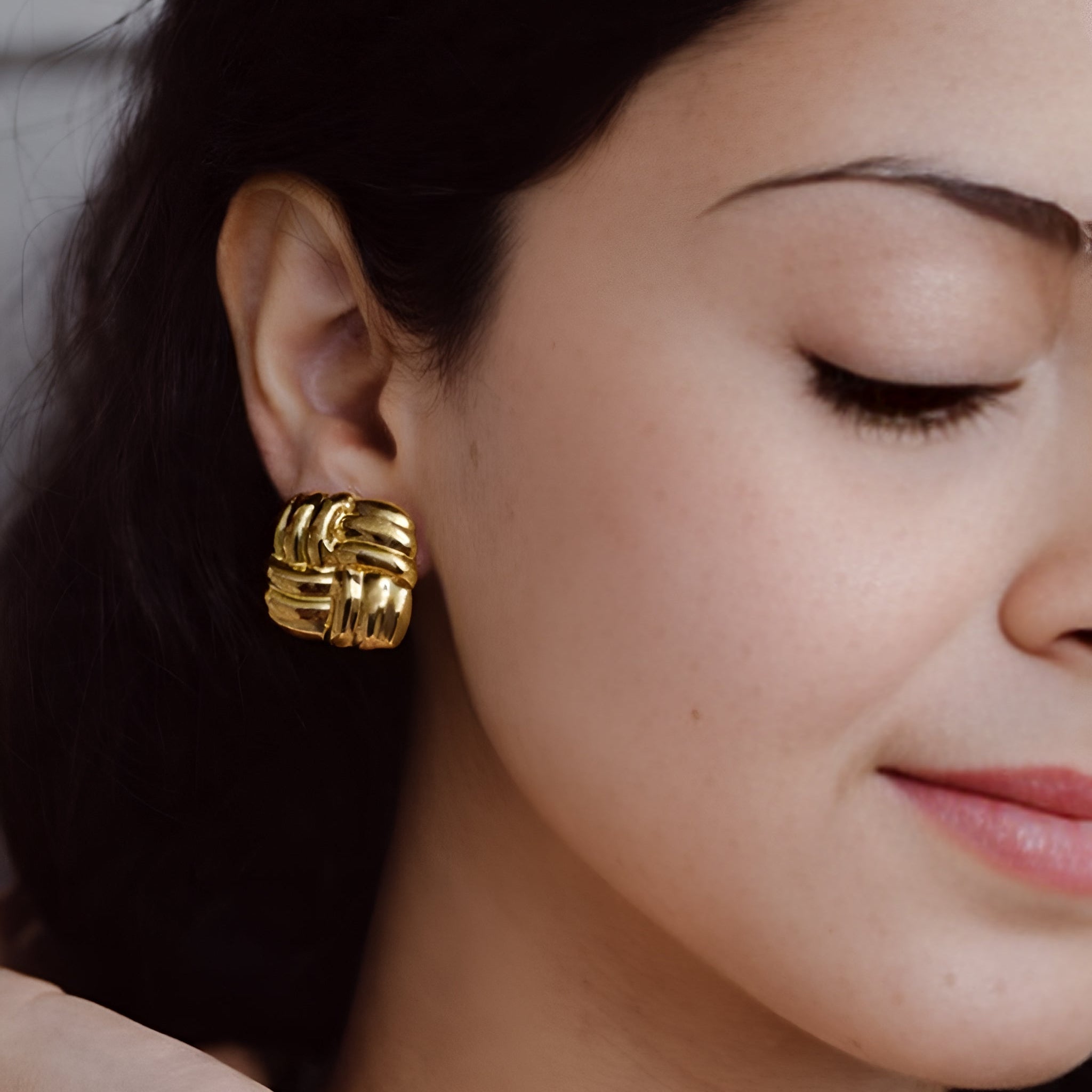 Riddle cube earrings