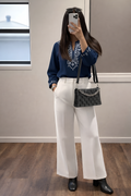Evelyn Black Sling bag