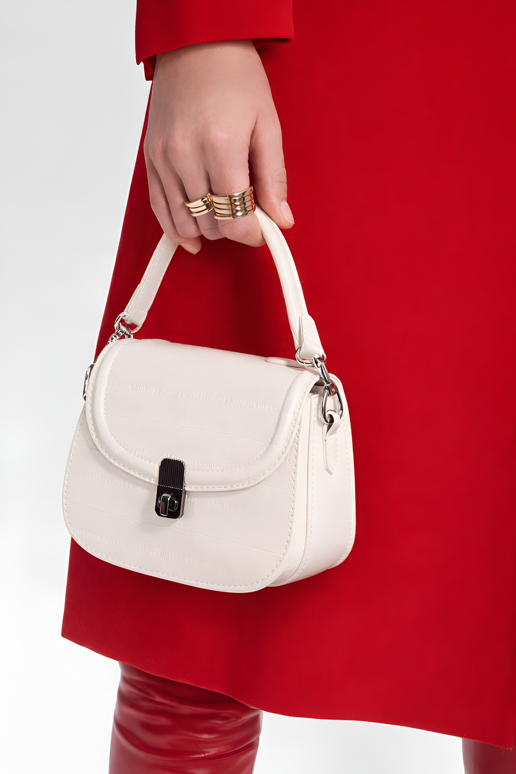 Alba Lock White Sling Bag