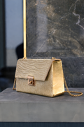 Clair wave Clutches