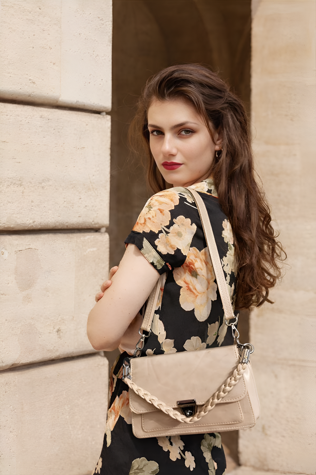 Zenvia Ive Hand Bag