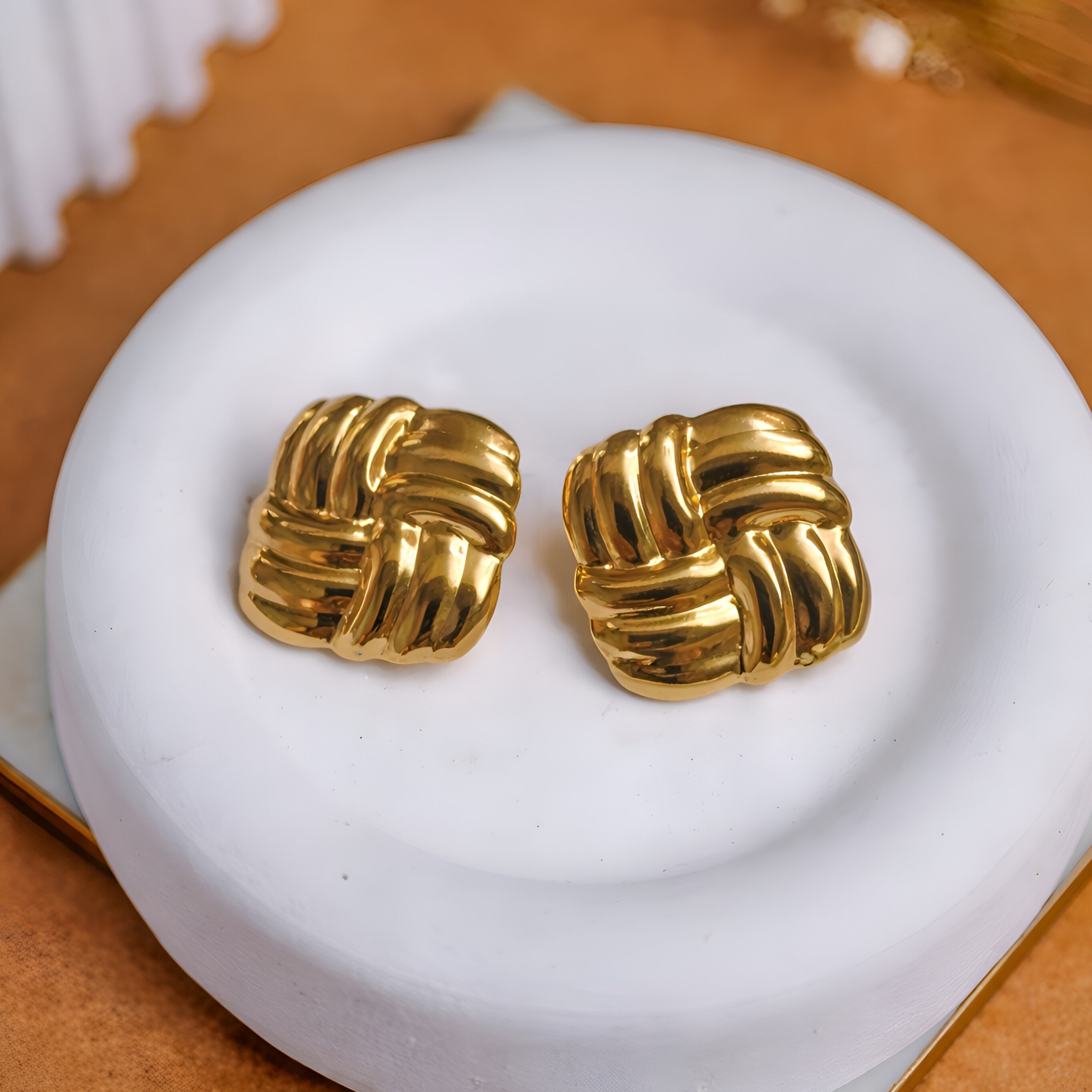 Riddle cube earrings